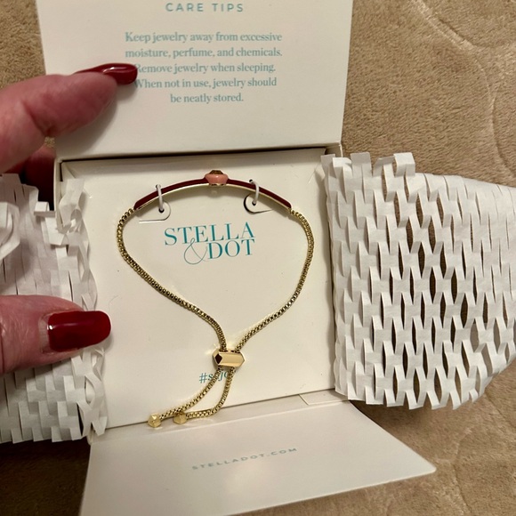 Stella & Dot Enamel Slider Bracelet Burgundy NEW - Picture 2 of 7